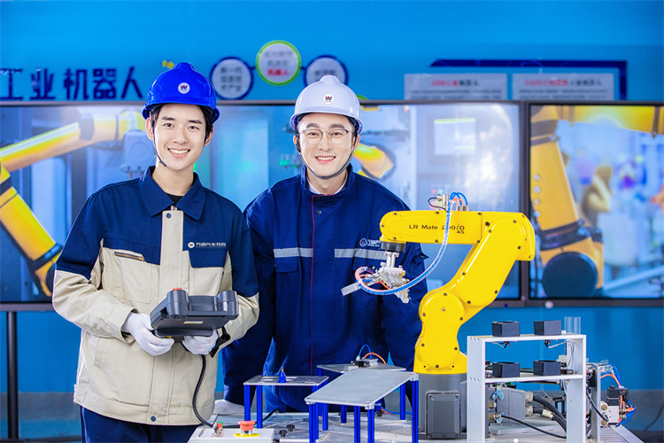 學(xué)會plc，找工作竟然這么吃香！別猶豫啦，早學(xué)習(xí)早就業(yè)！