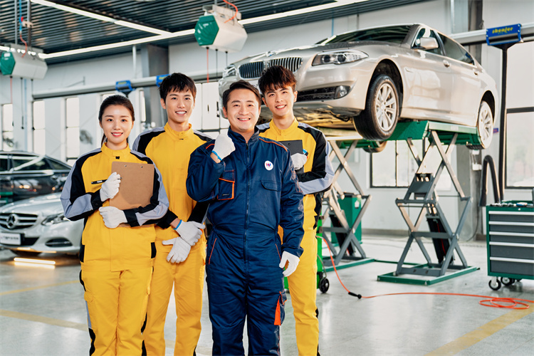 選擇比努力更重要！春季入學推薦來西安萬通！