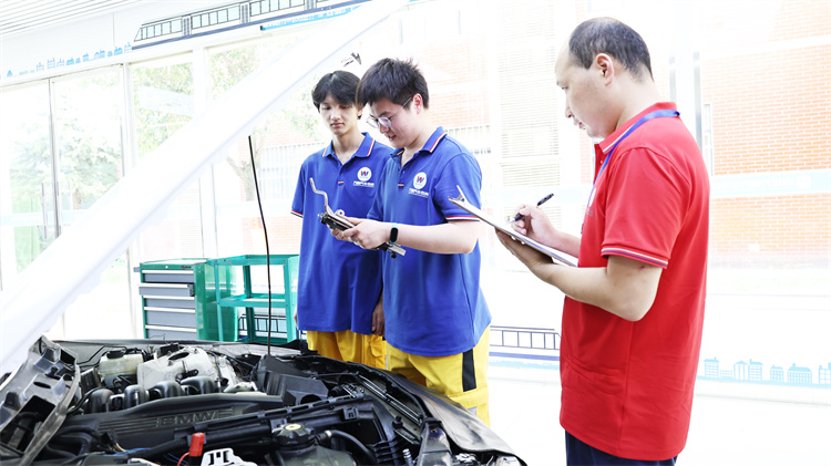 西安萬(wàn)通“龍虎榜”技能大賽火熱開賽 ——以賽促學(xué)強(qiáng)技能，匠心筑夢(mèng)展風(fēng)采