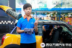 ����Ӣ֮·���ČWͽ�����ؠt��У���ɾ�Ӣ