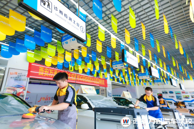 �����fͨ��܇�W(xu��)У��܇���݄�(chu��ng)�I(y��)��