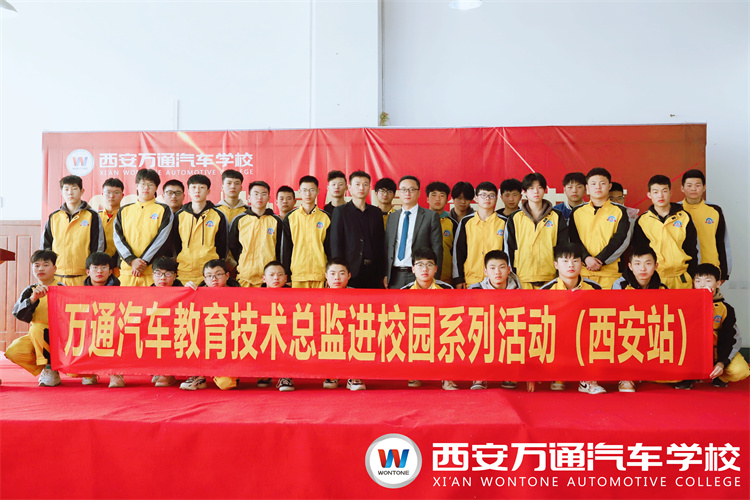 �����fͨУ���ư࣬��������Դ���g(sh��)���O(ji��n)�M(j��n)У�@