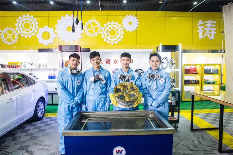 創(chuàng)業(yè)學(xué)汽車美容，這6大項(xiàng)目你可以選！