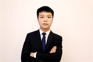 選擇與奮斗同等重要，萬通是我的新開始 ——西安萬通畢業學子鄭欣