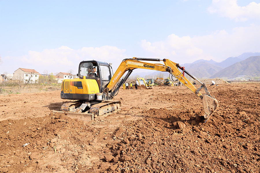 挖掘機操作工實訓9