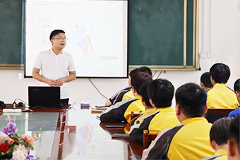 У�������(y��u)��(sh��)�� ���W(xu��)���͘I(y��)������ �����n܇ţ�ˁ�У�_չ����(ch��ng)��Ƹ