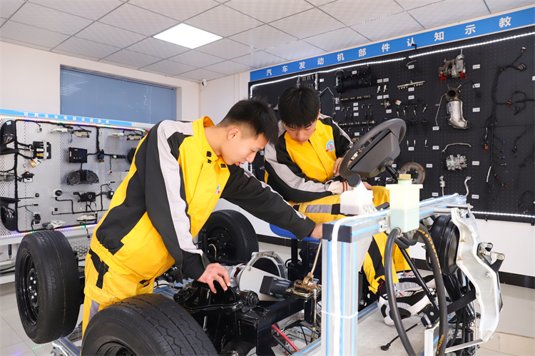 想轉(zhuǎn)學(xué)的家長同學(xué)們請注意！轉(zhuǎn)哪里？怎么轉(zhuǎn)？選專業(yè)？通通解決！