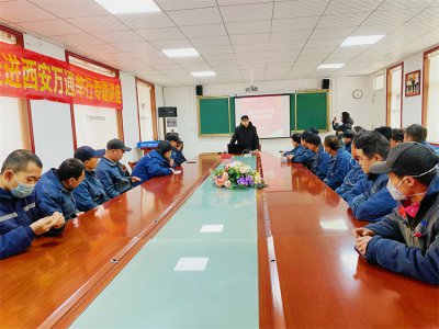 �����w����н������񣬴󎟼�ˇ���B���g��Ӣ �������Ӵ󎟶��w�w���M��У